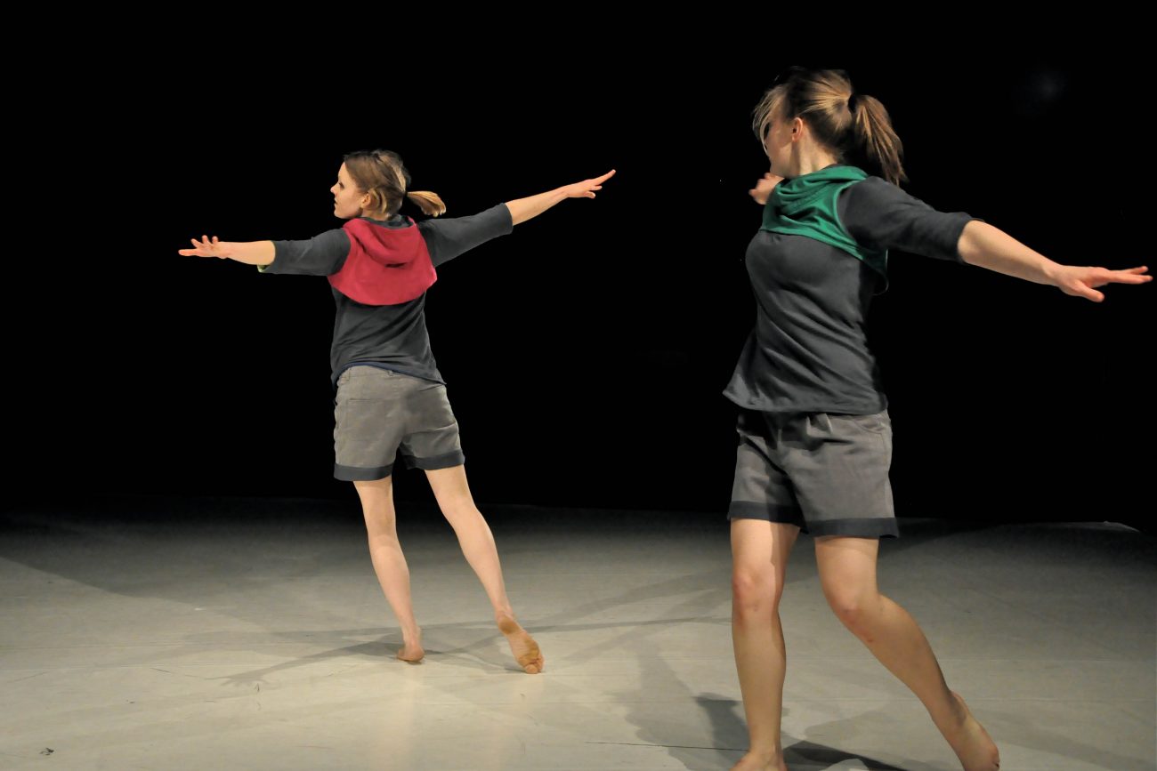 Reality?<br><br>

als Performerin und Co-Choreographin<br>
Gewinner beim Nachwuchschoreographiewettbewerb des Szene Bunte Wähne Festivals, Wien<br>
Premiere im Dschungel Wien 2012